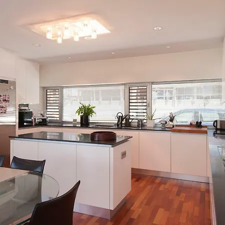 Kataya Apartment